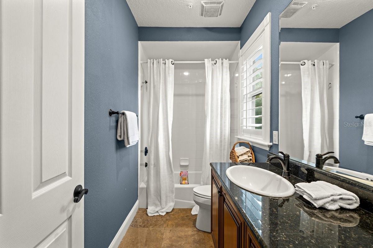 4606 Oak Hammock Ct #4606 Property Photo 45