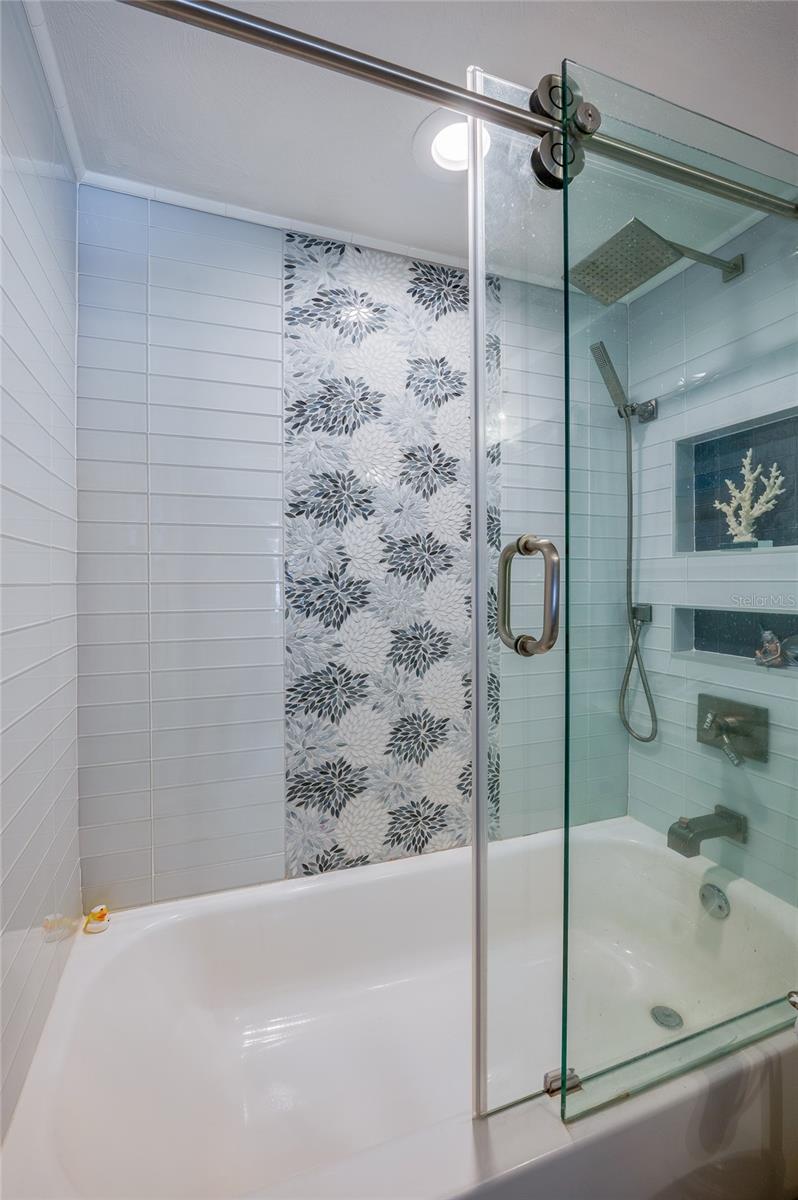 3800 S Atlantic Ave #207 Property Photo 18