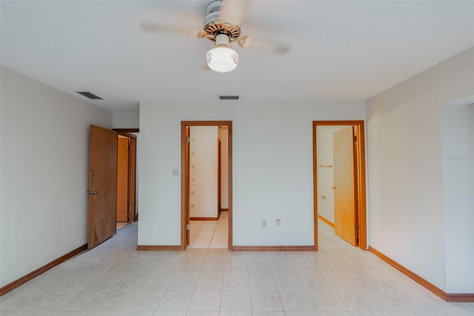 1325 S Spring Garden Ave Property Photo 24