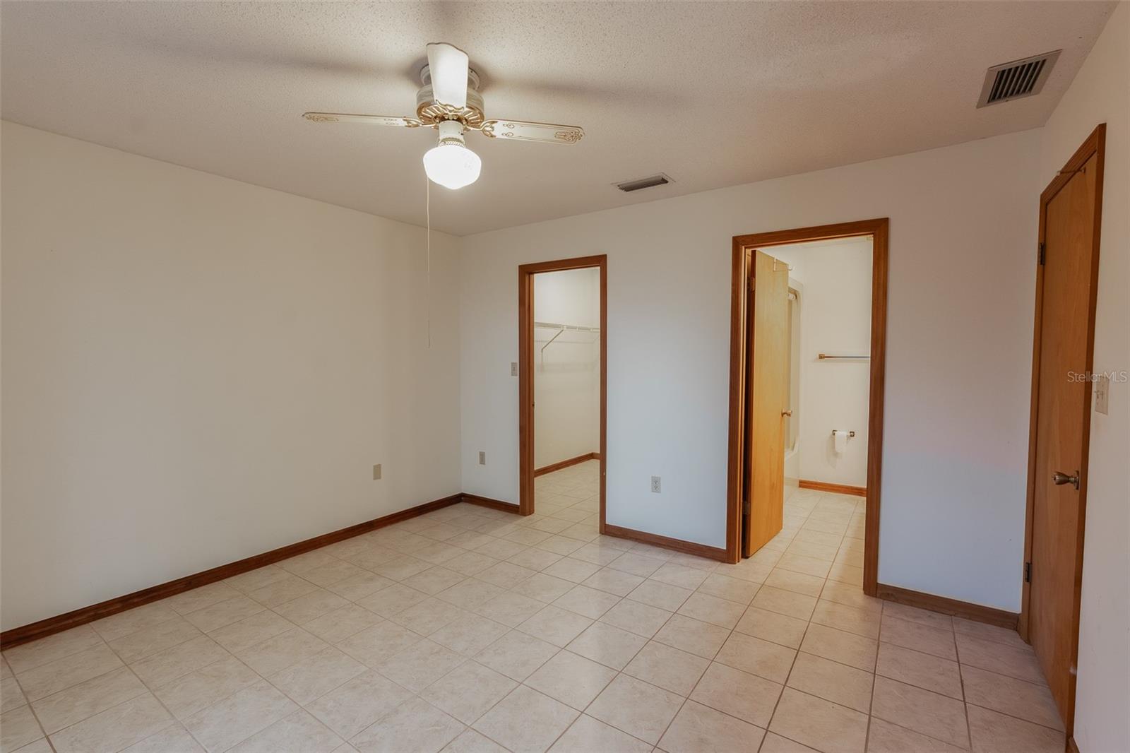 1325 S Spring Garden Ave Property Photo 34
