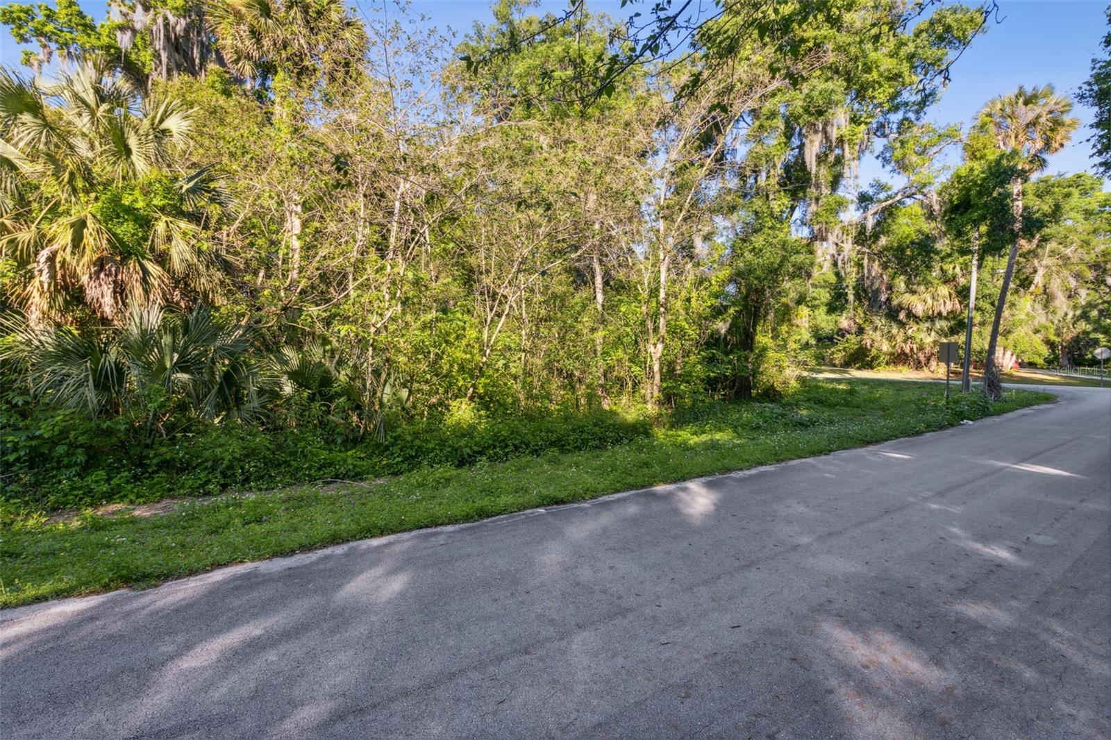 Lot 13 QUEBEC AVE Property Photo 1