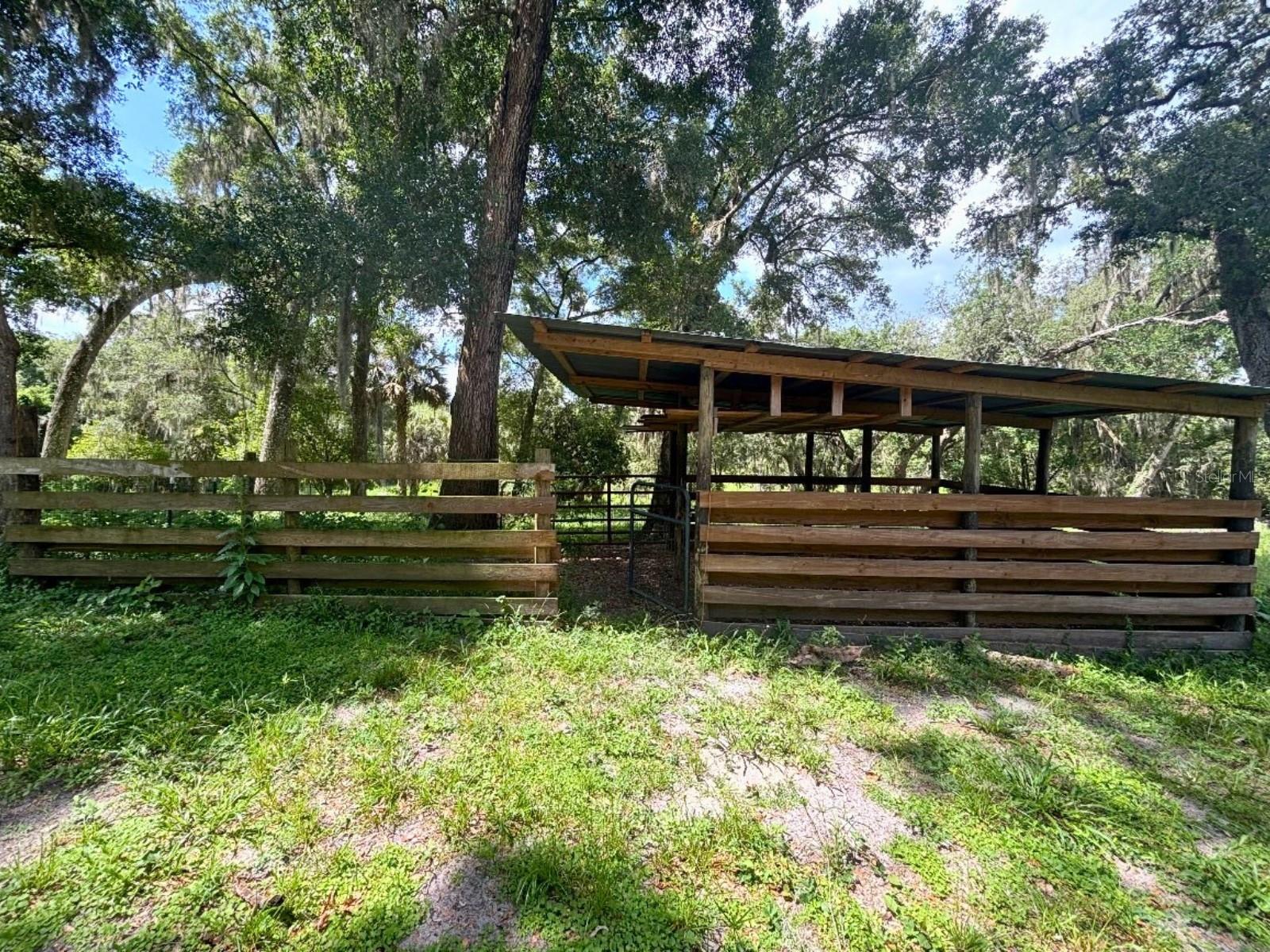 2095 Stone Rd Property Photo 6
