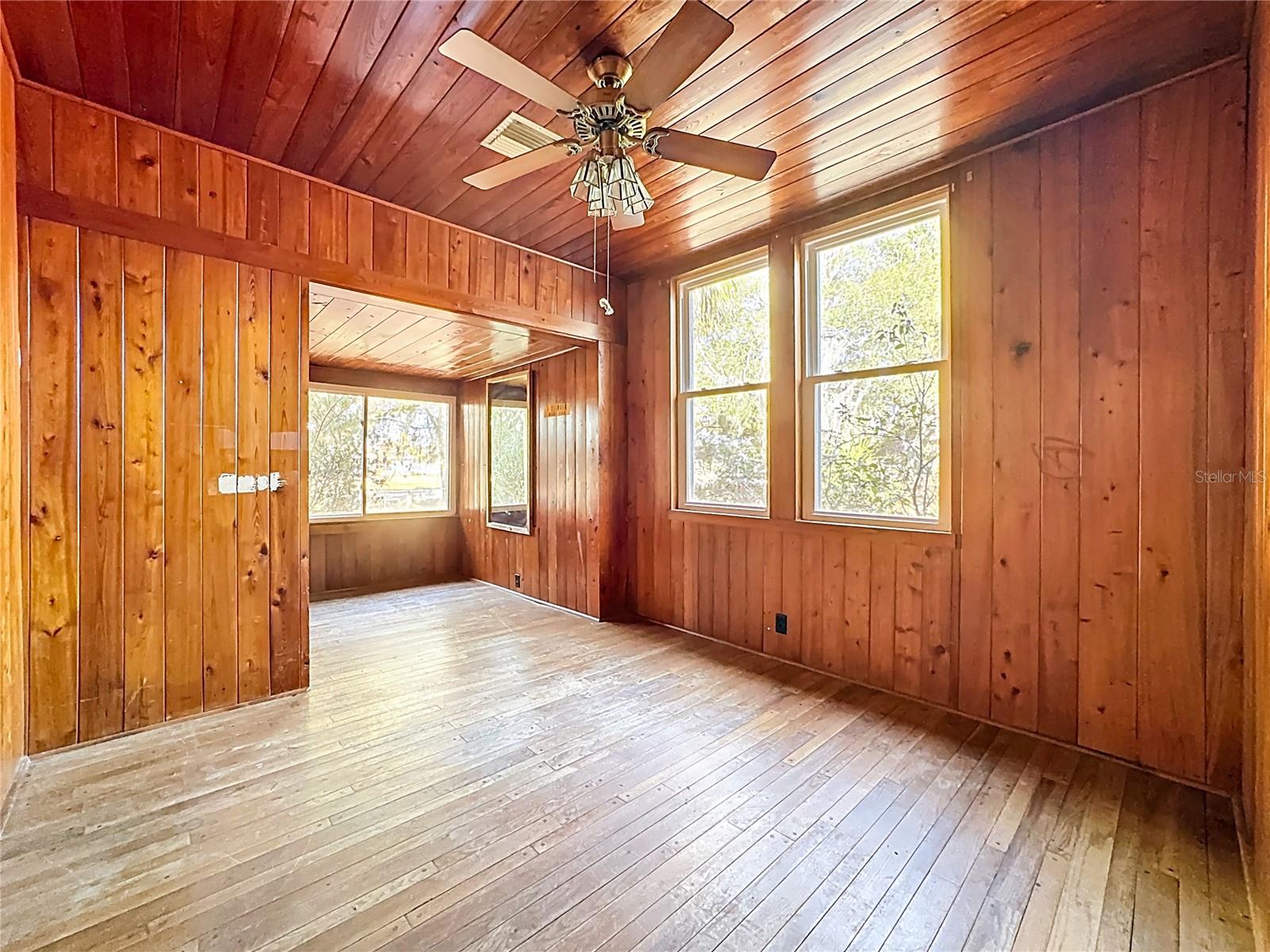 5759 Lake St Property Photo 26