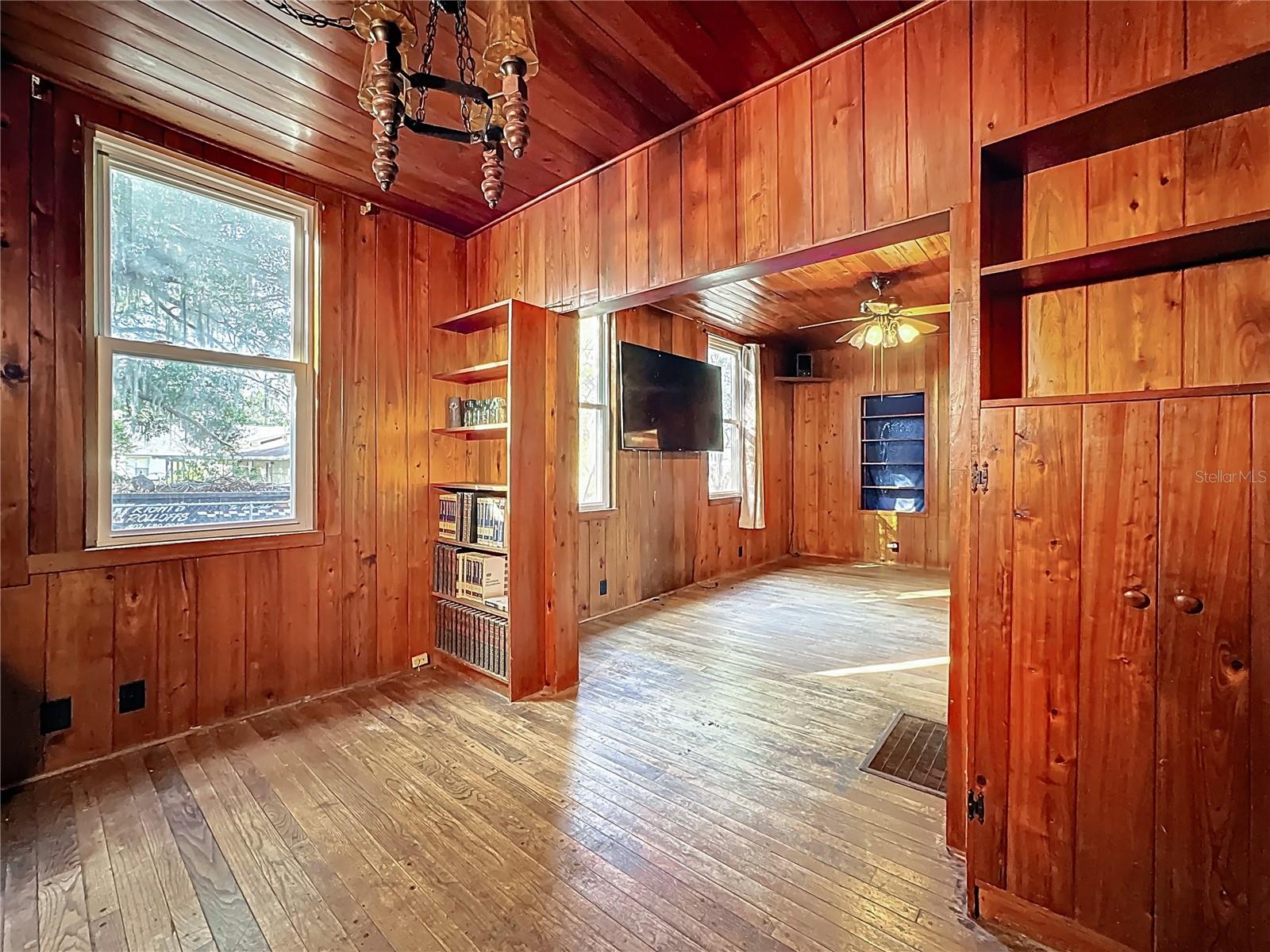 5759 Lake St Property Photo 31