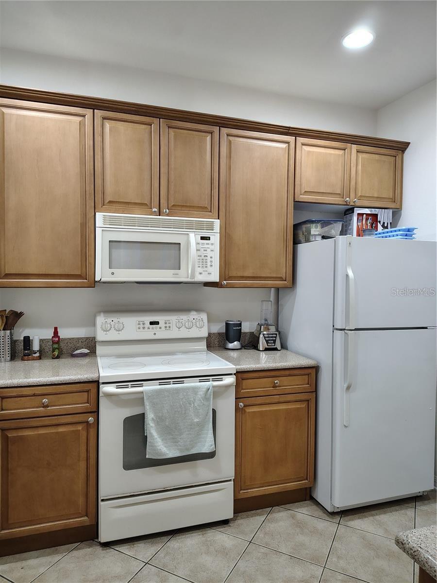 6043 Strada Isle Way Property Photo 6
