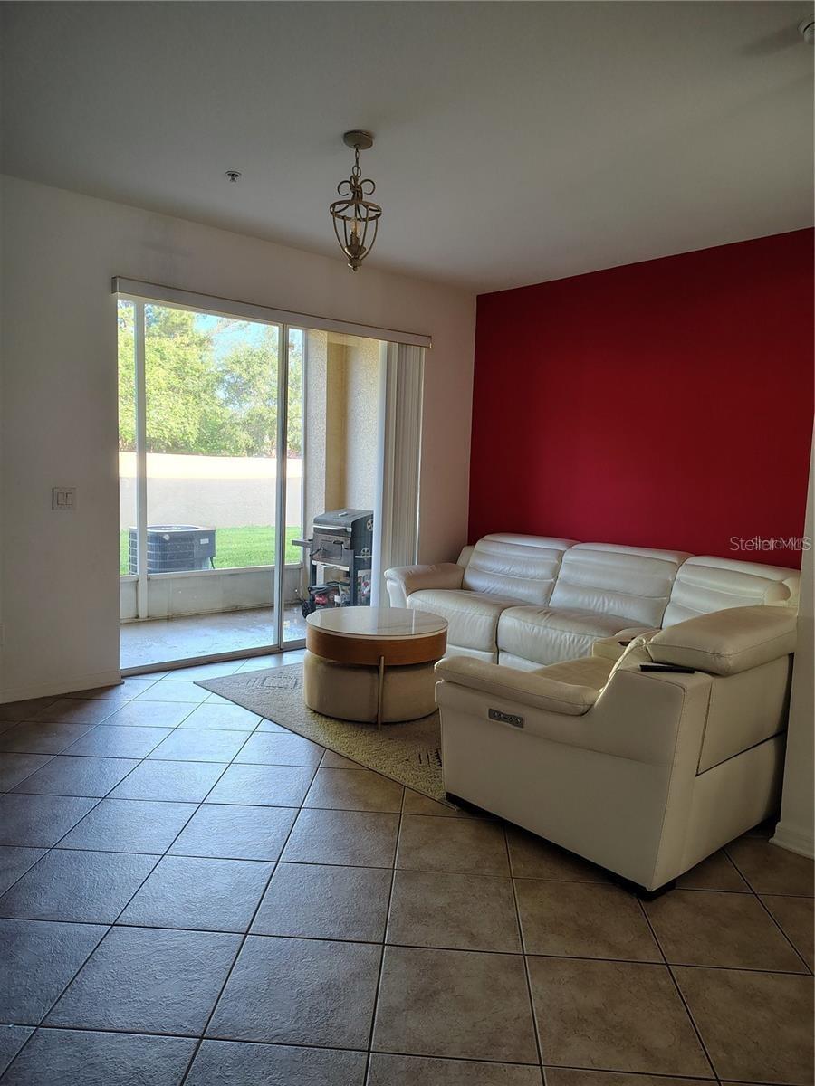 6043 Strada Isle Way Property Photo 11