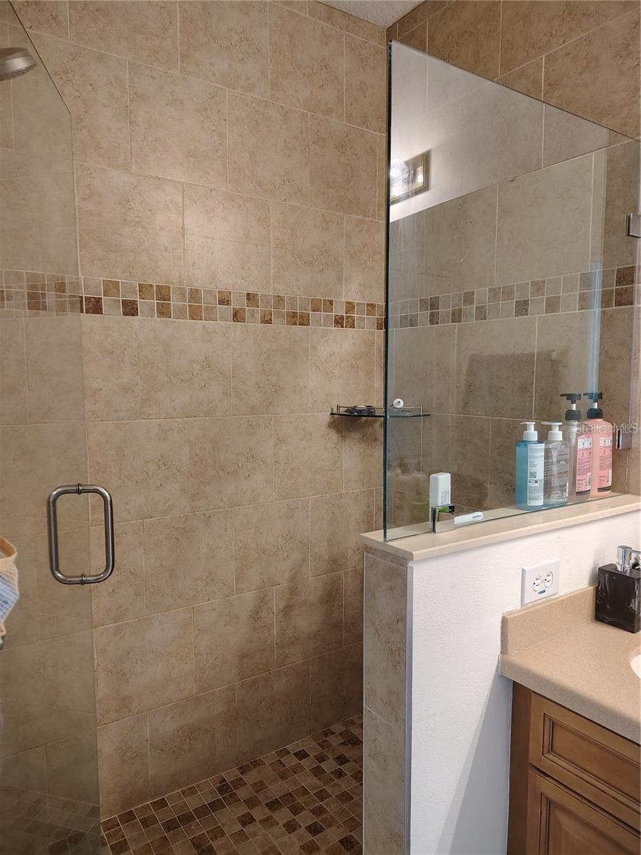 6043 Strada Isle Way Property Photo 13
