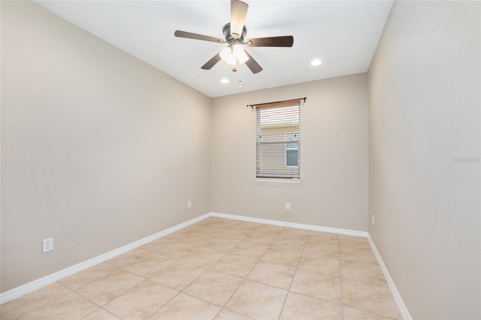 5579 Nw 40th Pl Property Photo 34