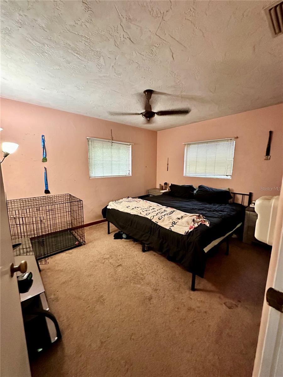 424 W Hogle Ave Property Photo 10