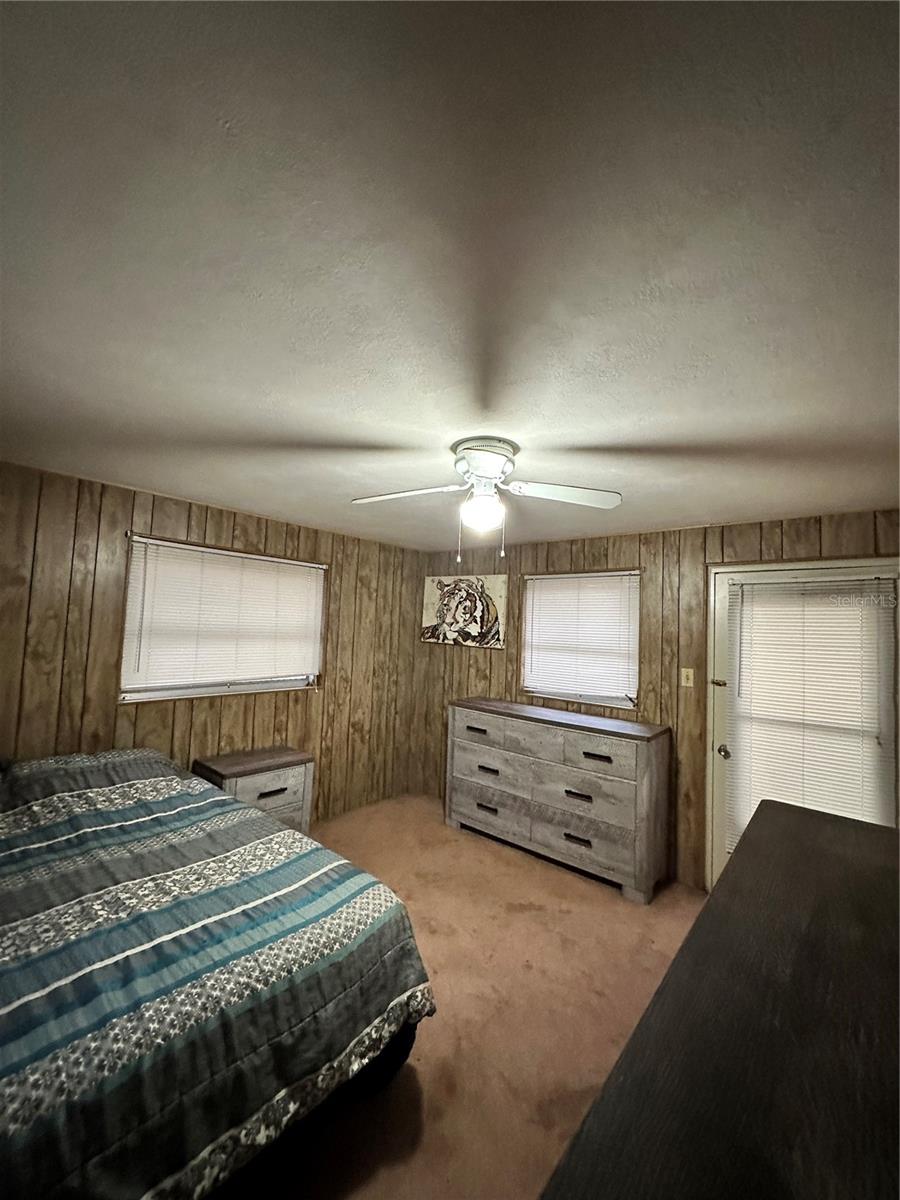 424 W Hogle Ave Property Photo 20