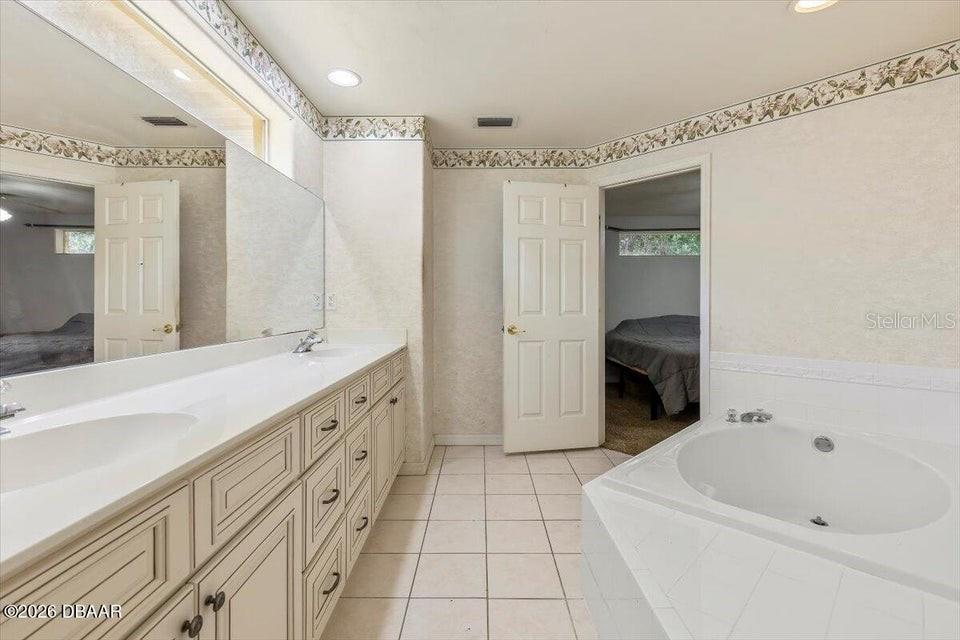29 Sherrington Dr Property Photo 23