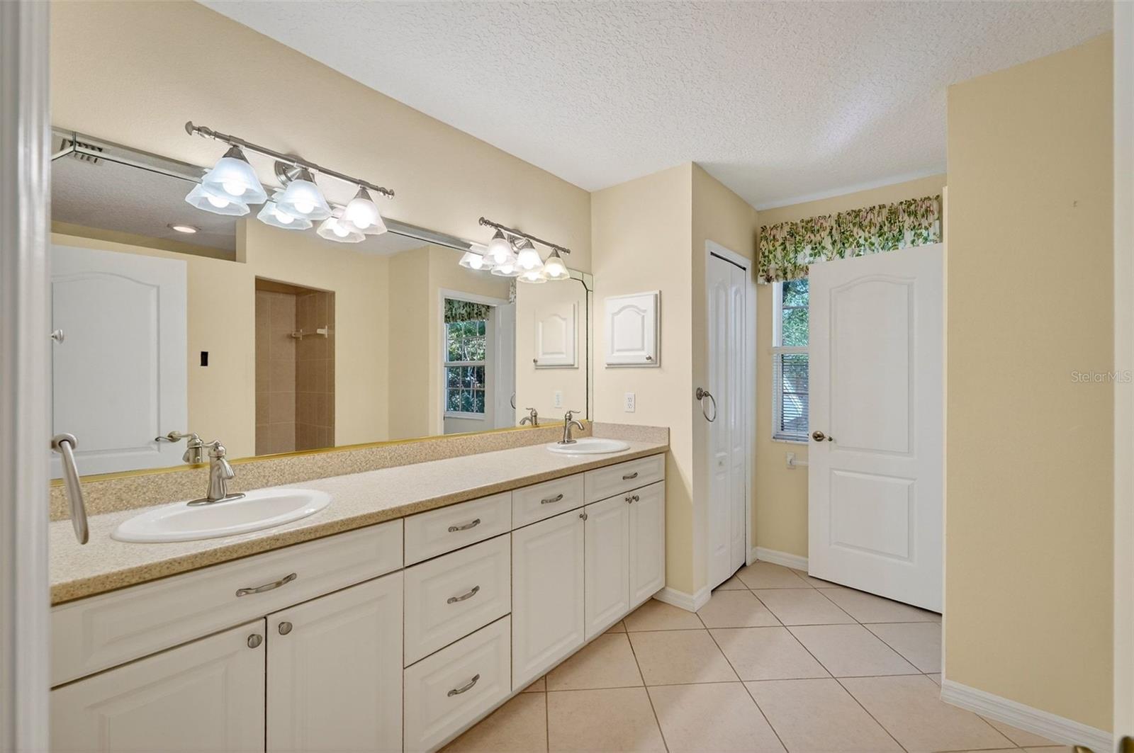 4875 Sailfish Dr Property Photo 41