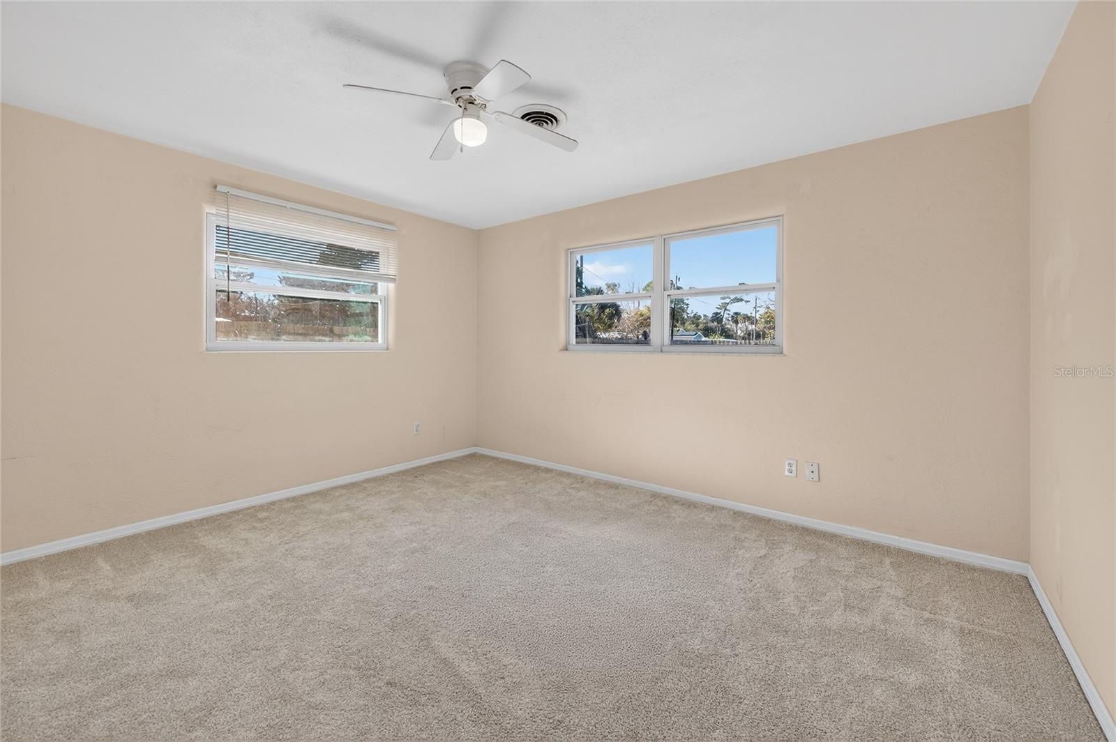 123 W Ocean Ave Property Photo 15