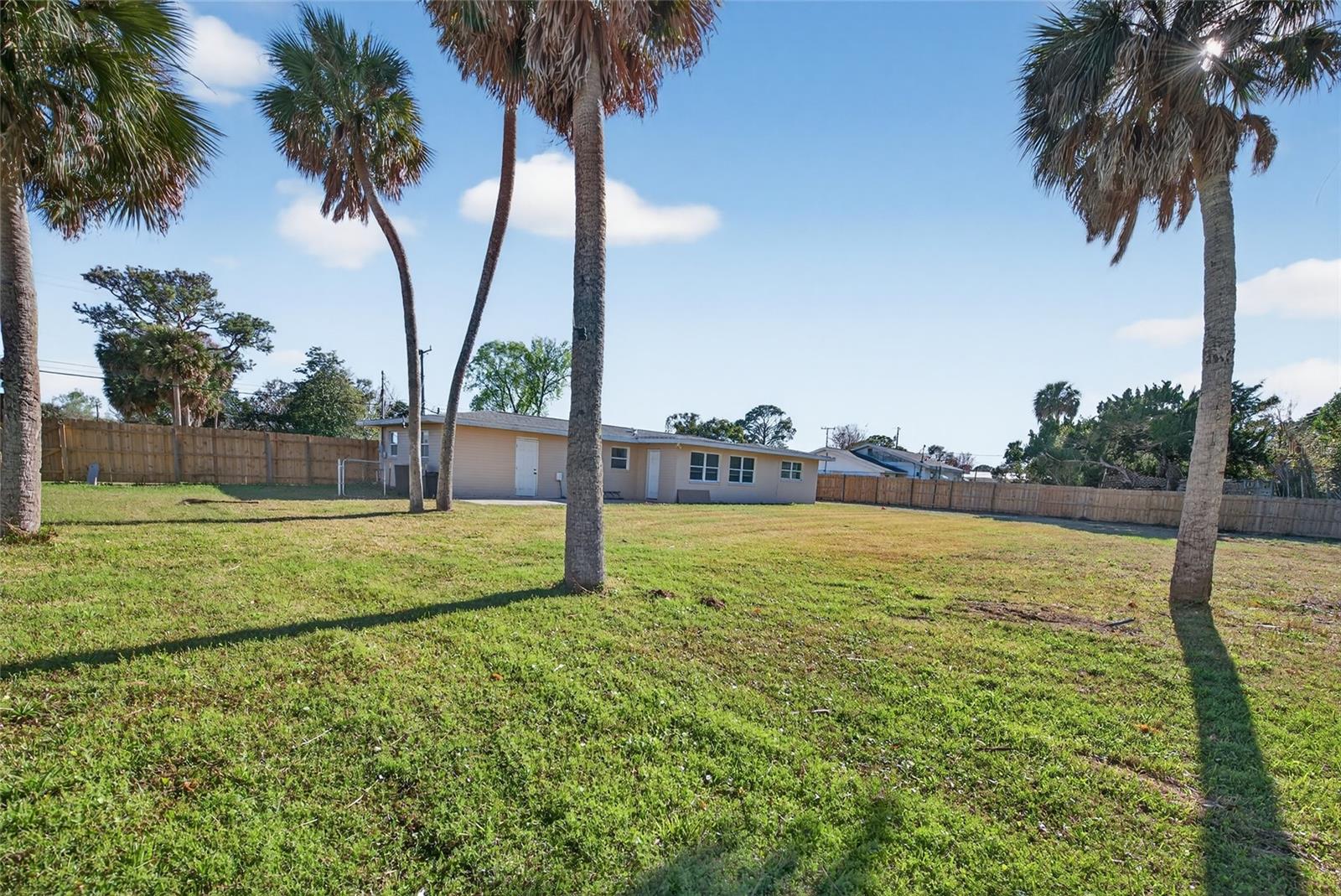 123 W Ocean Ave Property Photo 32