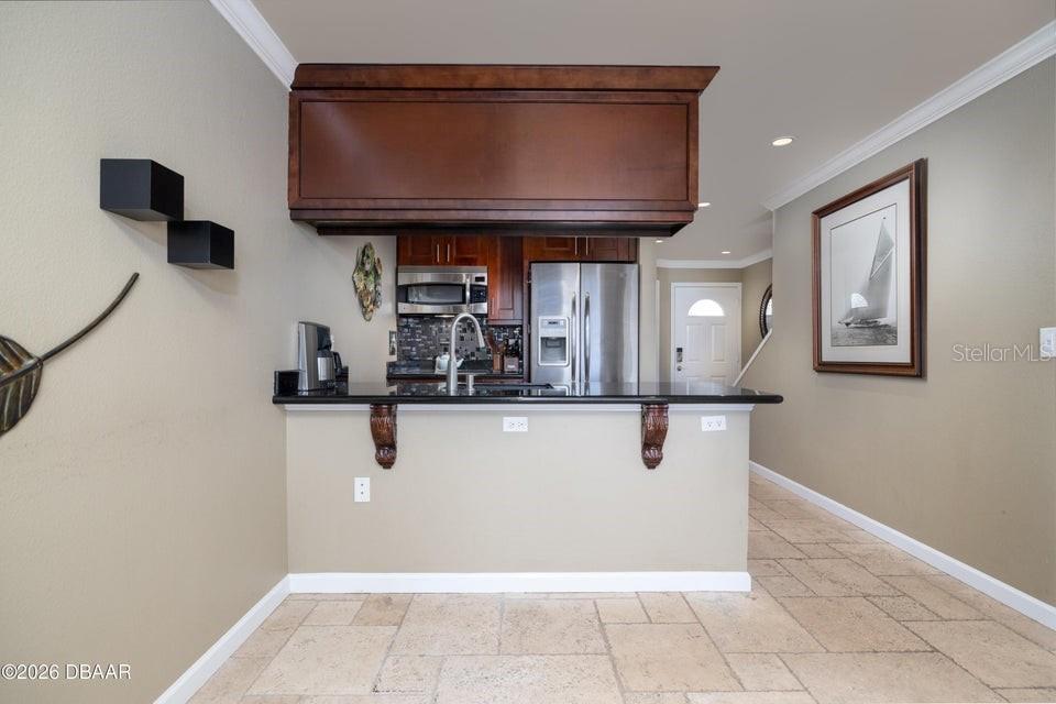2470 Ocean Shore Blvd #105 Property Photo 6