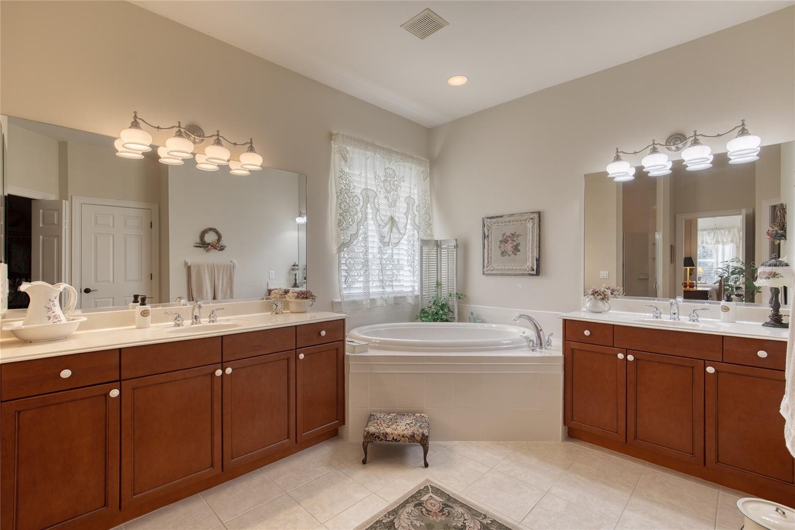314 Bellingrath Ter Property Photo 40