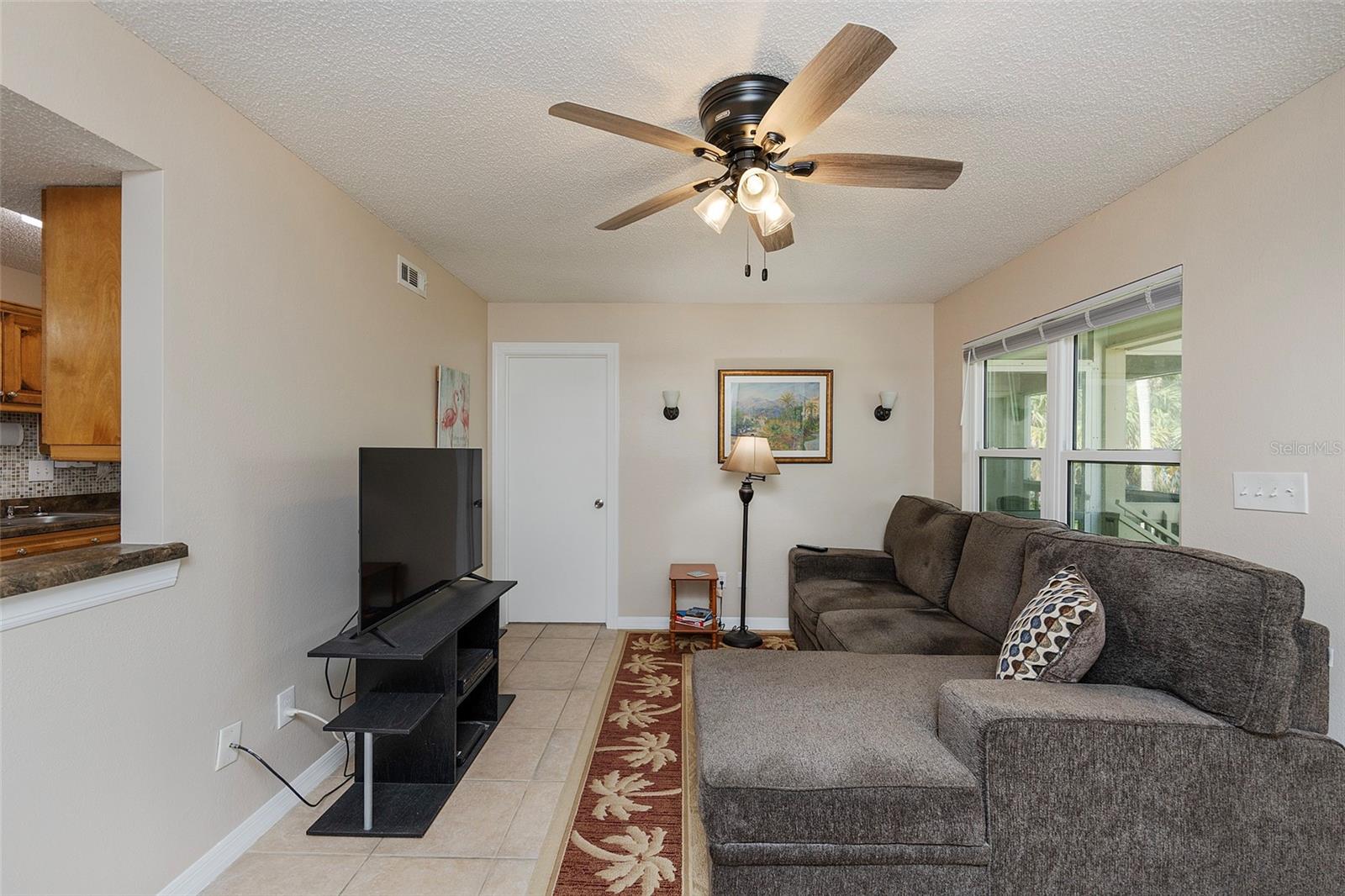 1600 Big Tree Rd #u7 Property Photo 5
