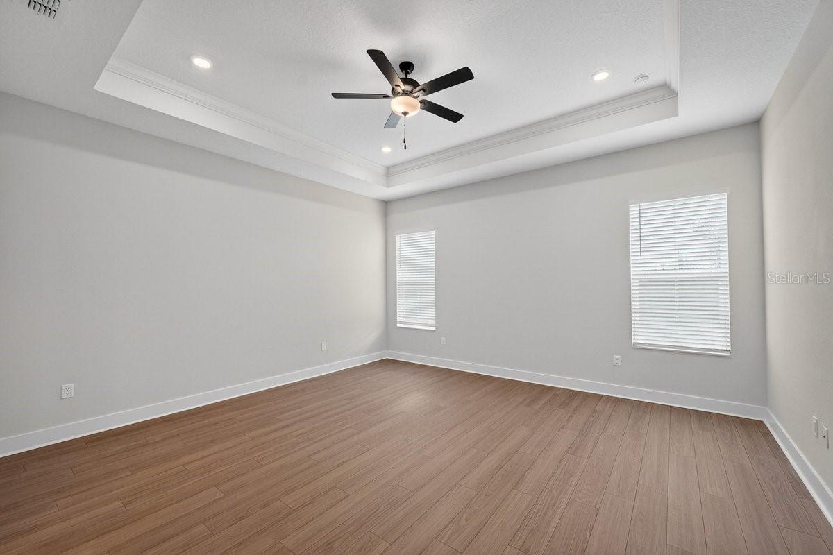 8463 Ford Rd Property Photo 27