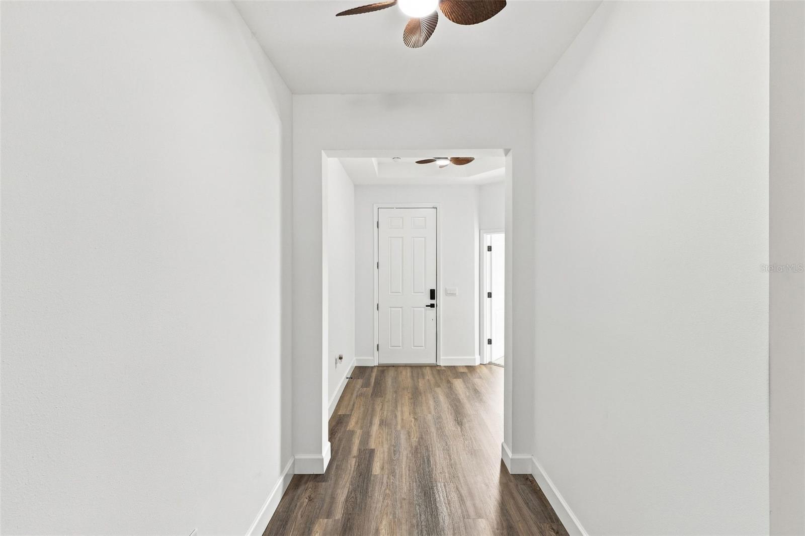 3295 Arch Ave Property Photo 5