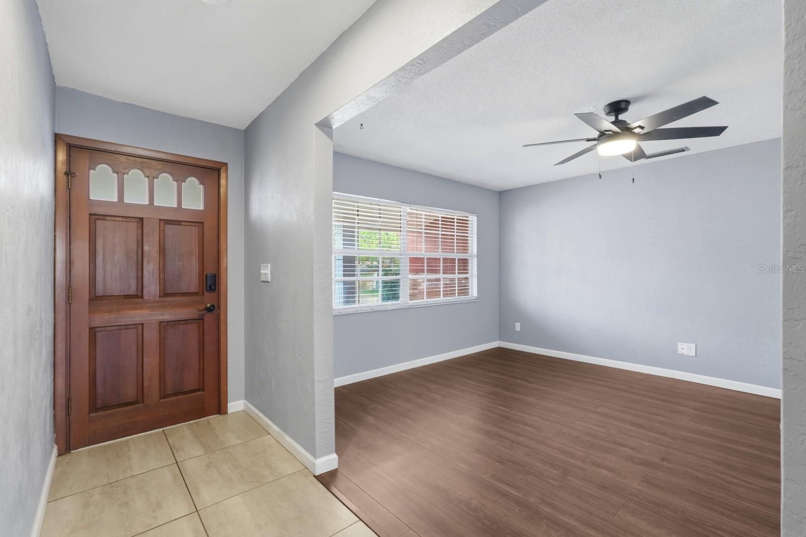 1317 N Shangri La Dr Property Photo 5