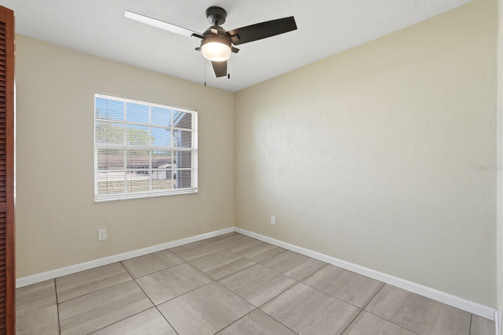 1317 N Shangri La Dr Property Photo 22