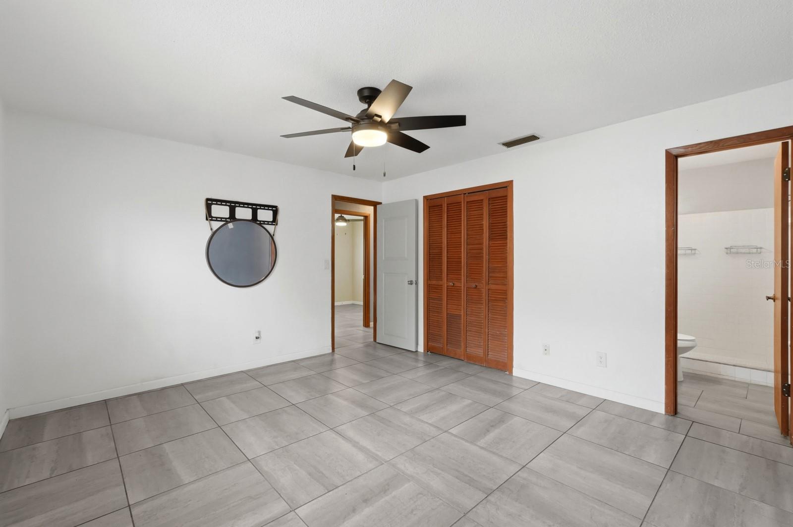 1317 N Shangri La Dr Property Photo 26