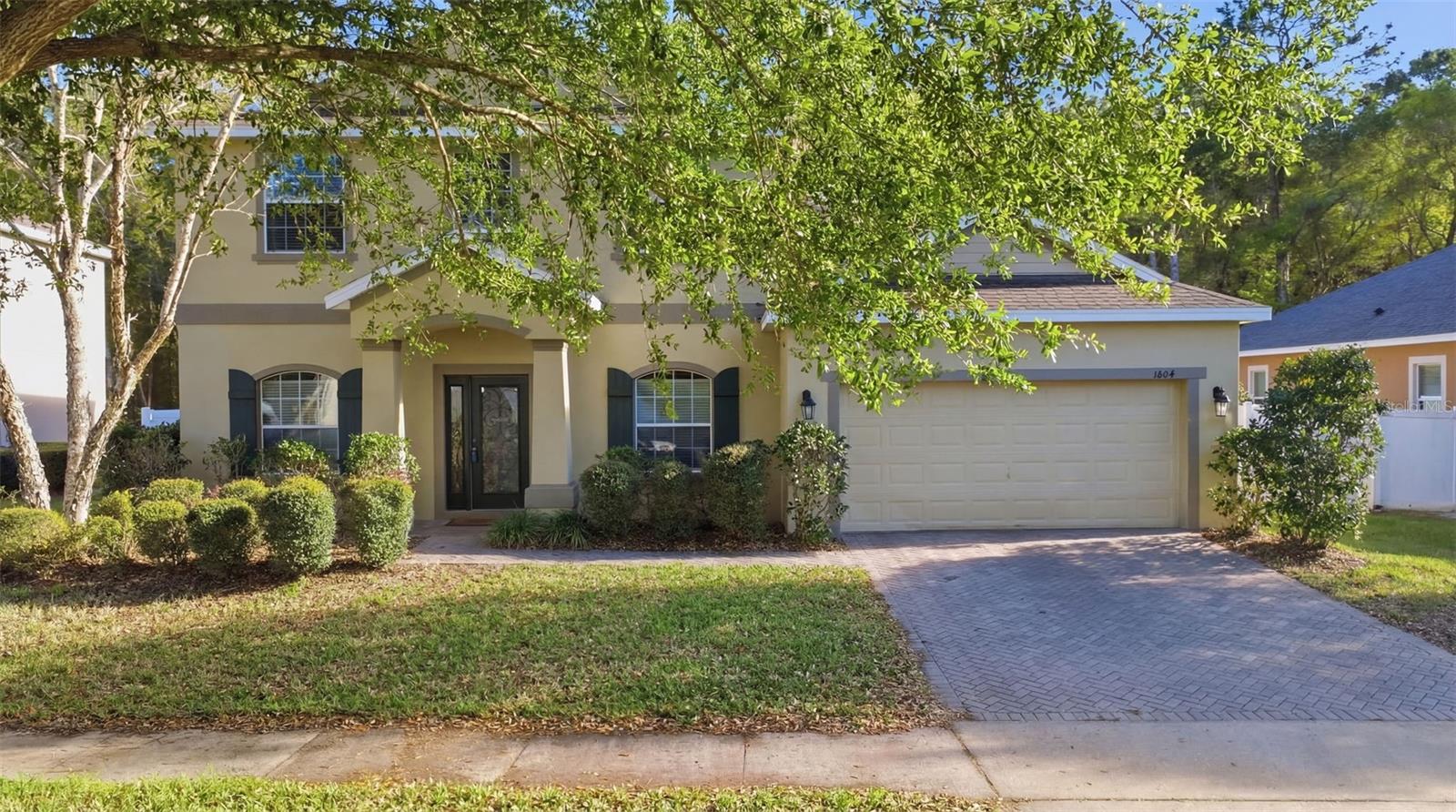 1604 Blue Grass Blvd Property Photo 6
