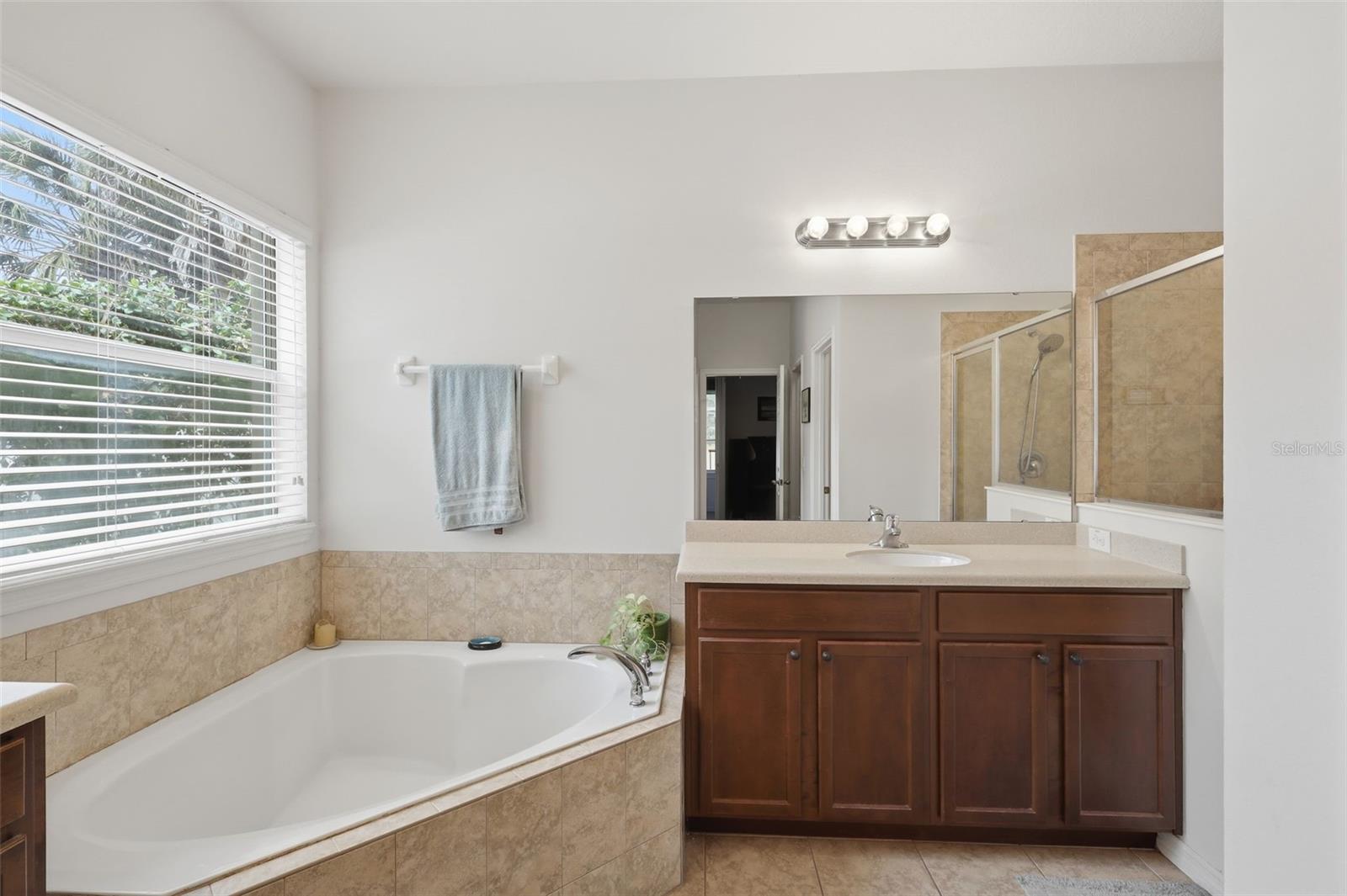 1604 Blue Grass Blvd Property Photo 49