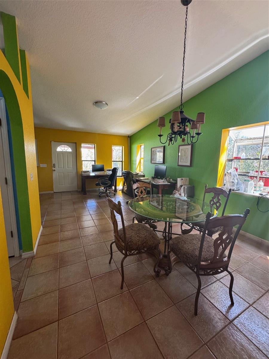 1065 S Massachusetts Ave Property Photo 26