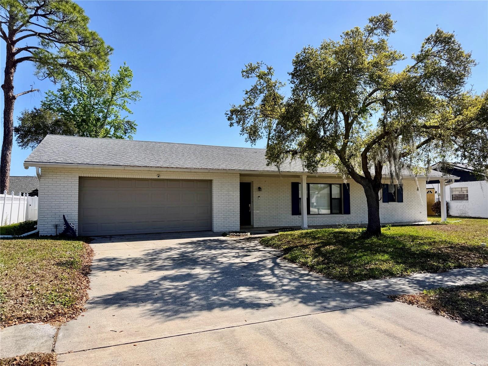 1325 MOLLIE RD