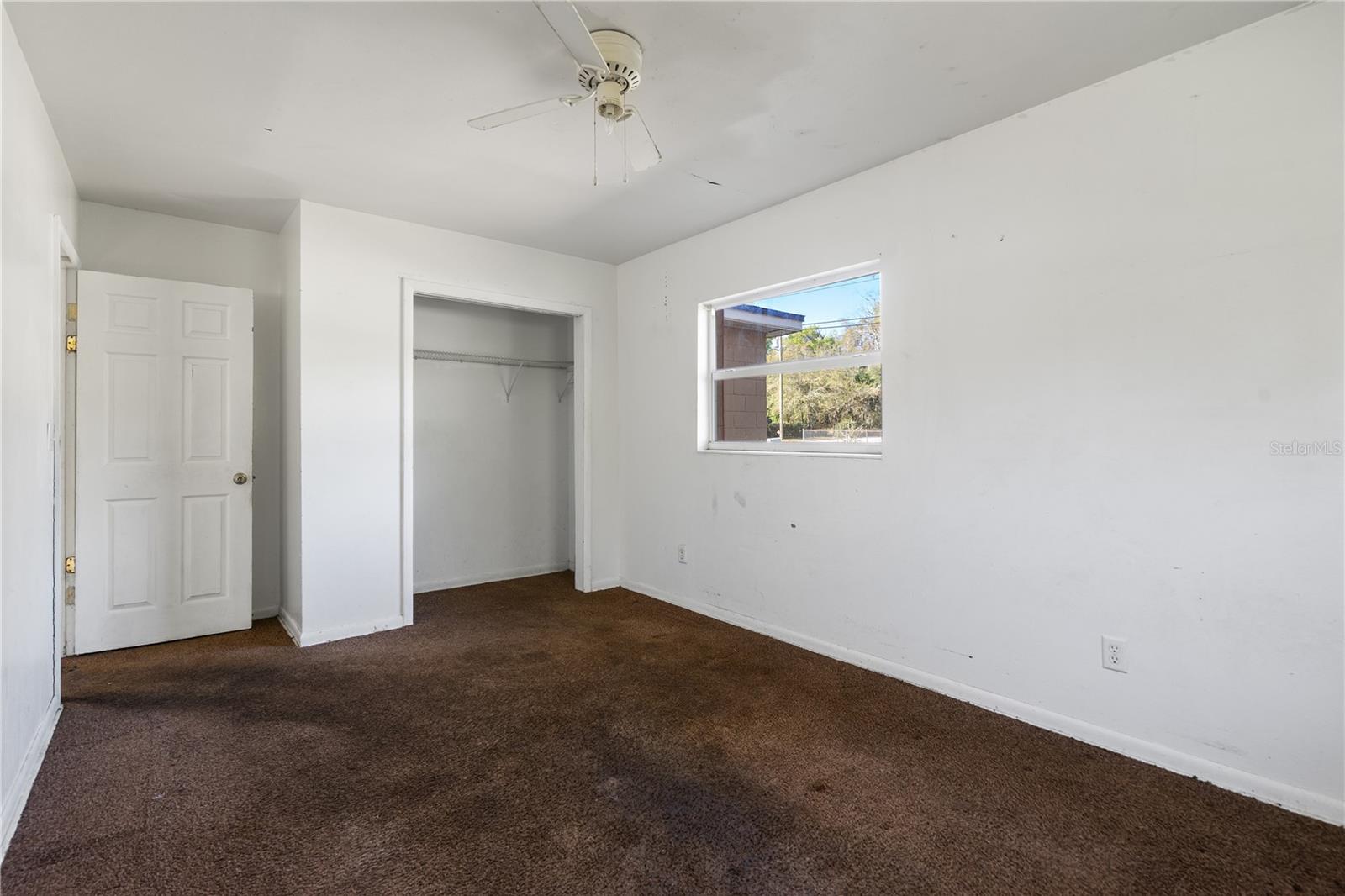 805 S Stone St Property Photo 17