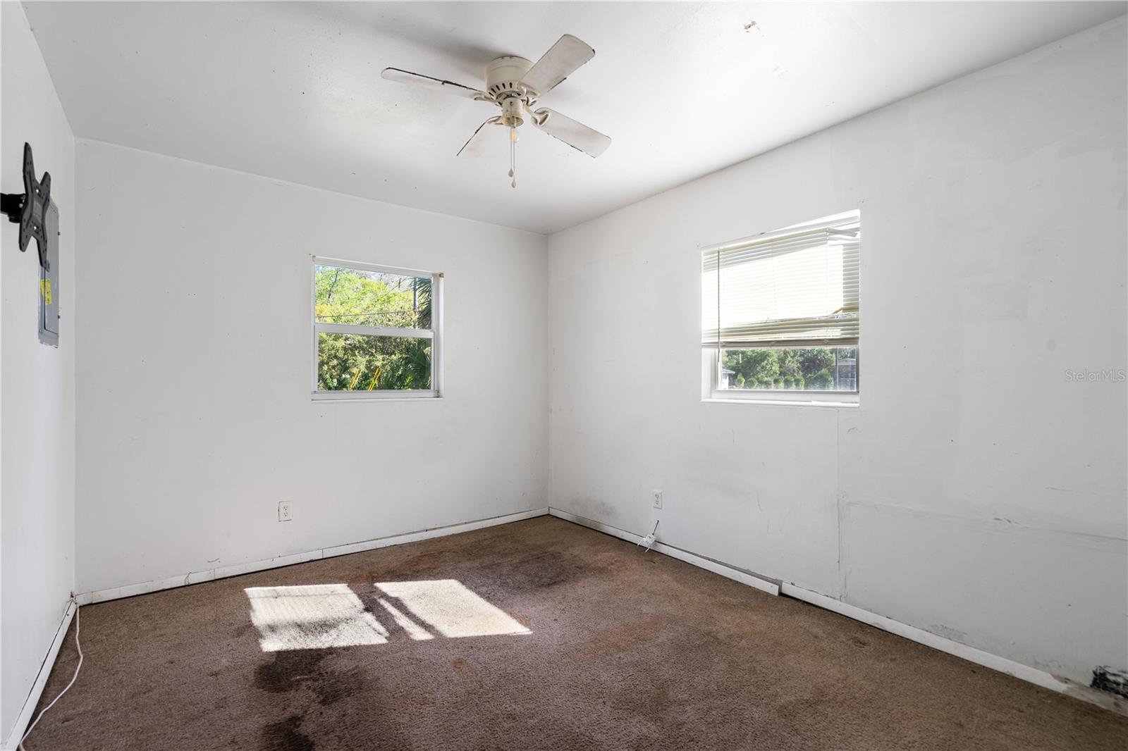805 S Stone St Property Photo 18