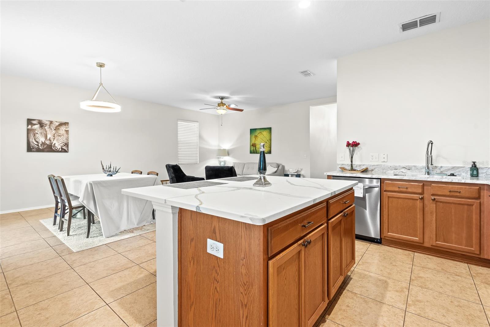 535 Aeolian Dr Property Photo 22