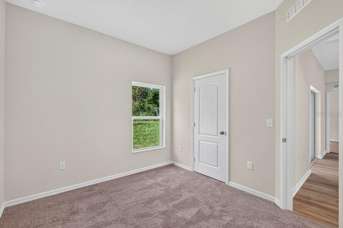 1280 S Seagate Dr Property Photo 41