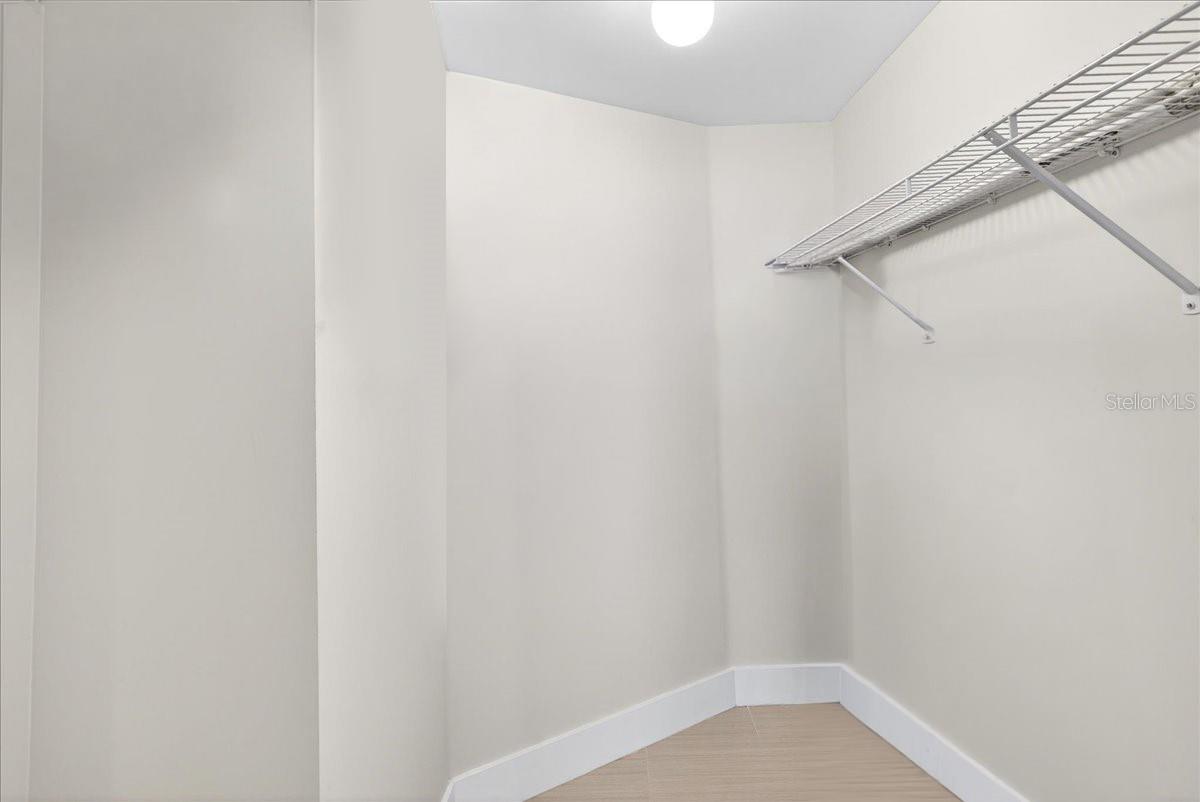 2 Oceans West Blvd #2006 Property Photo 39