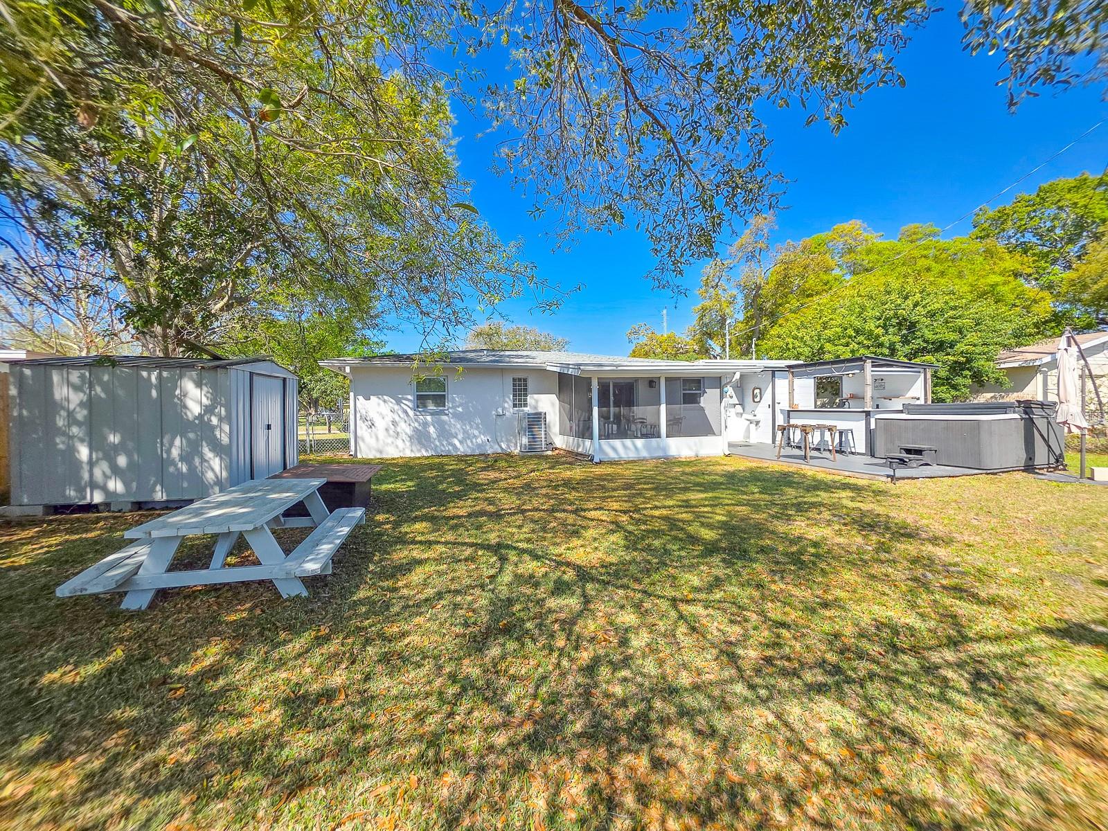 1807 Golfview Blvd Property Photo 45