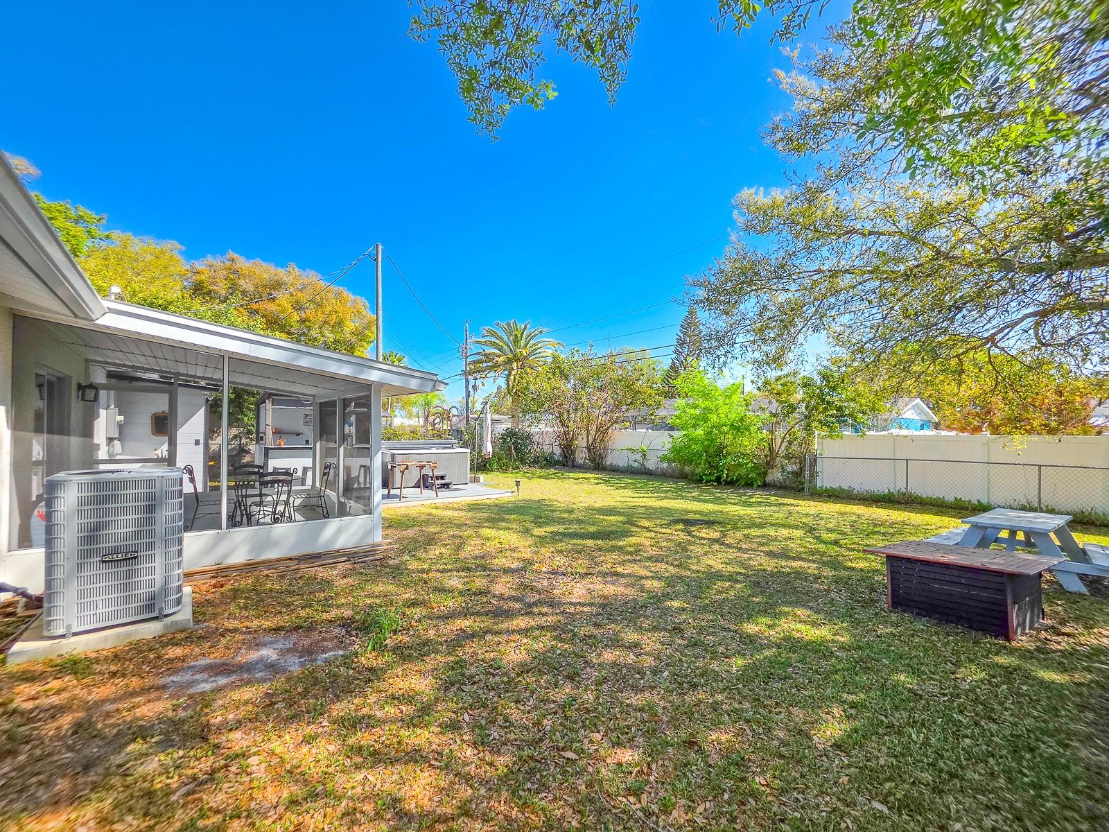 1807 Golfview Blvd Property Photo 47