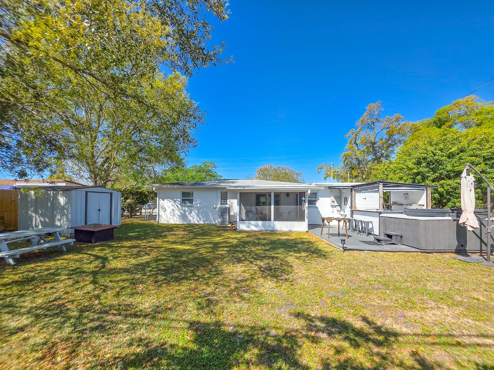 1807 Golfview Blvd Property Photo 48