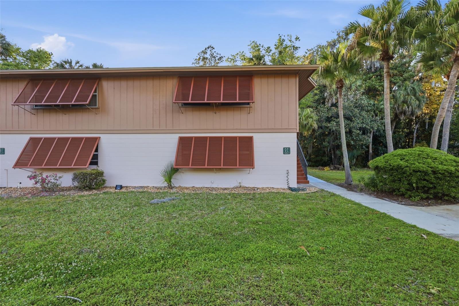 100 Sweetgum Woods Ct #9b Property Photo 2