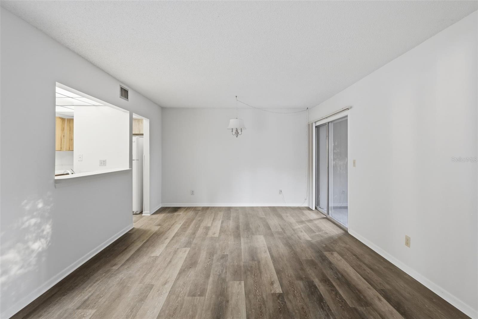 100 Sweetgum Woods Ct #9b Property Photo 11