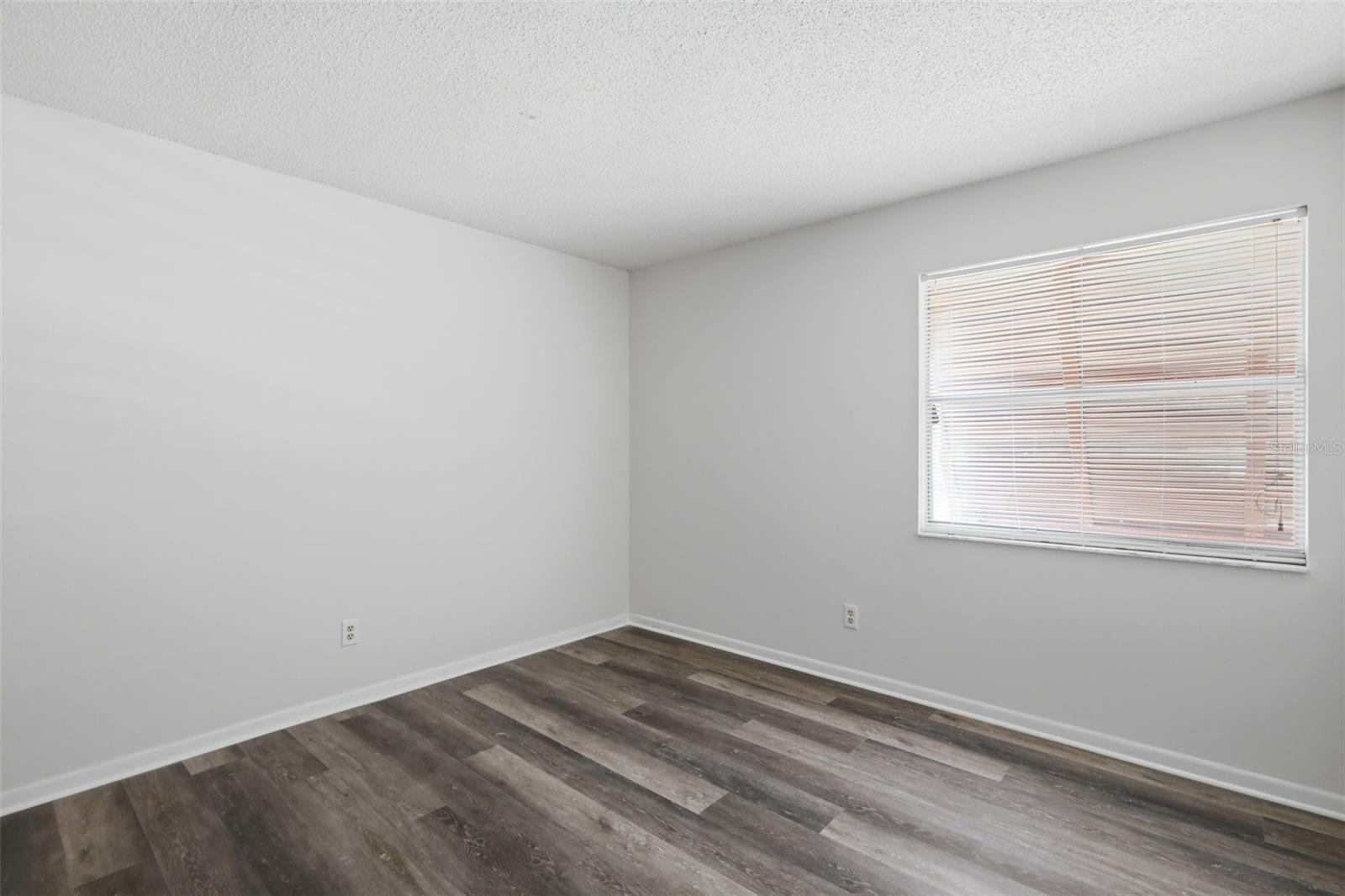 100 Sweetgum Woods Ct #9b Property Photo 27