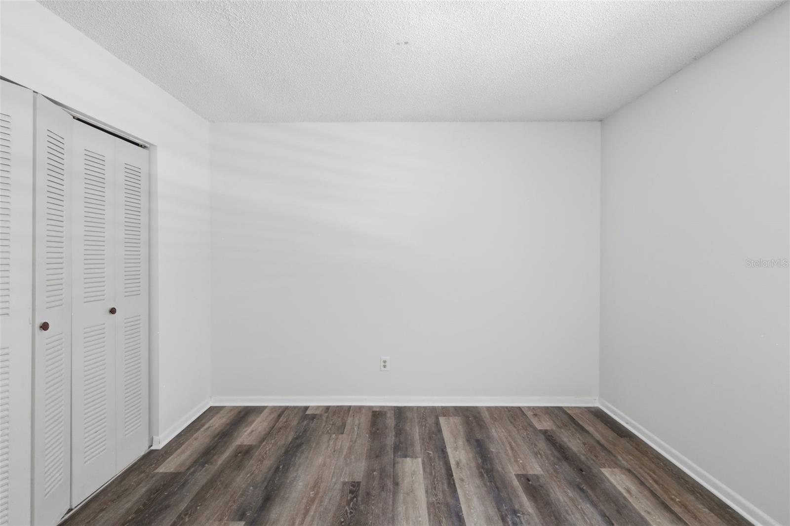 100 Sweetgum Woods Ct #9b Property Photo 28