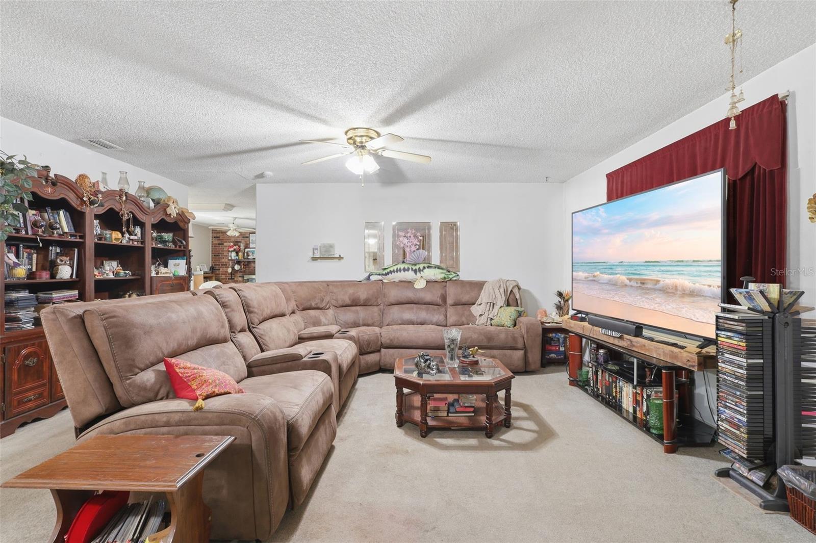 1480 Gaudrey St Property Photo 14