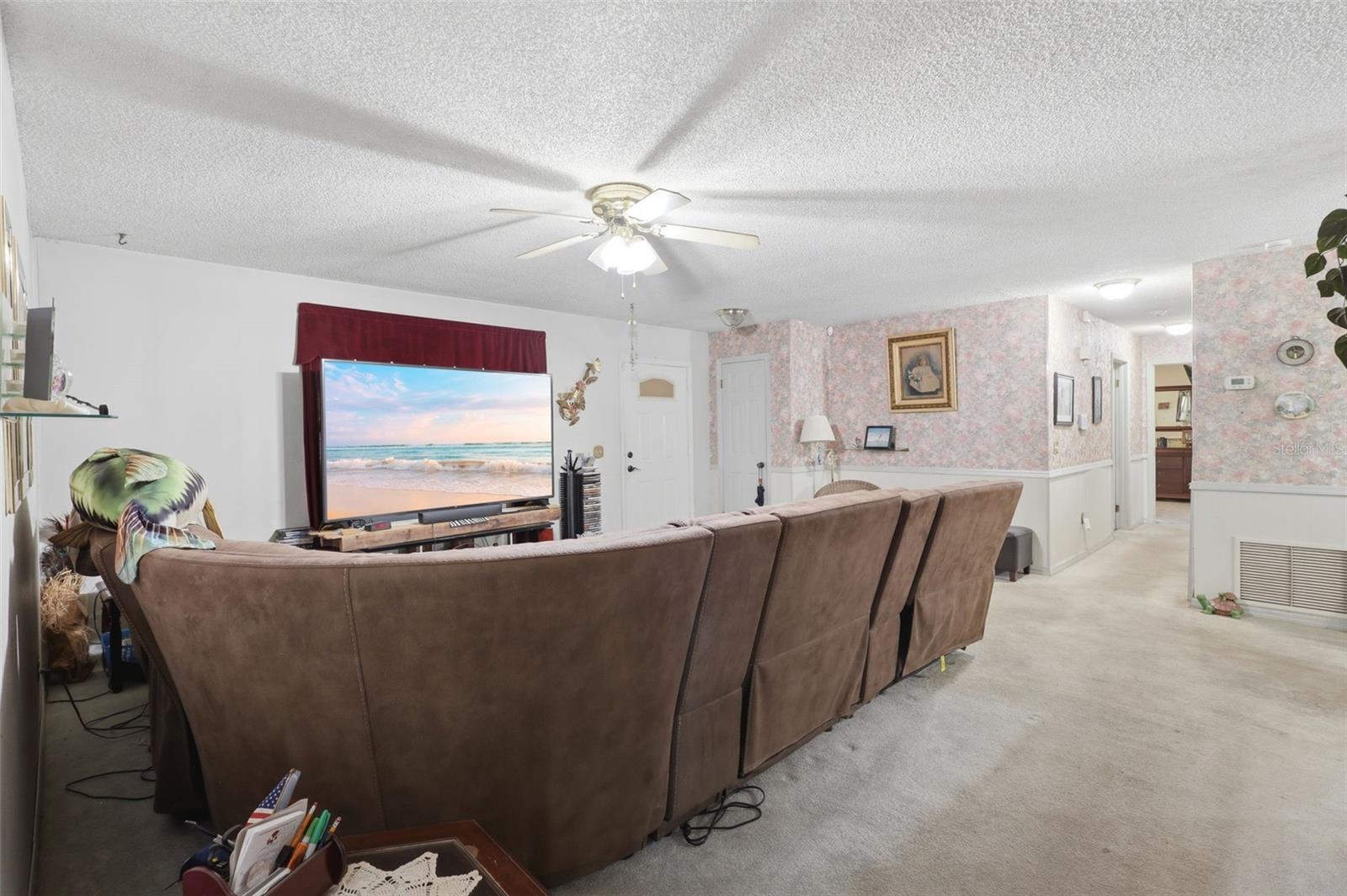 1480 Gaudrey St Property Photo 16