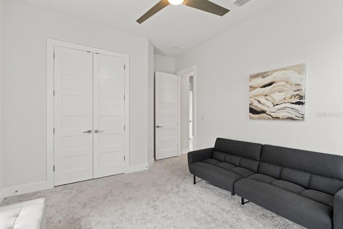 513 Wingspan Dr Property Photo 37