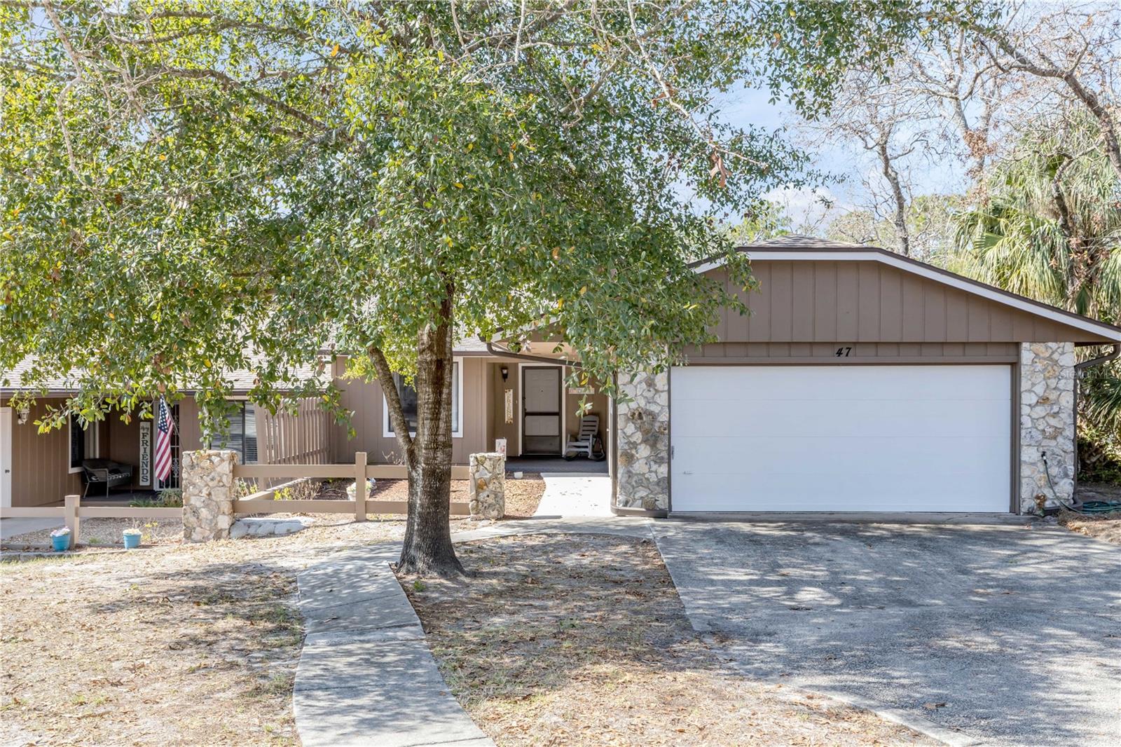 47 CROOKED PINE RD