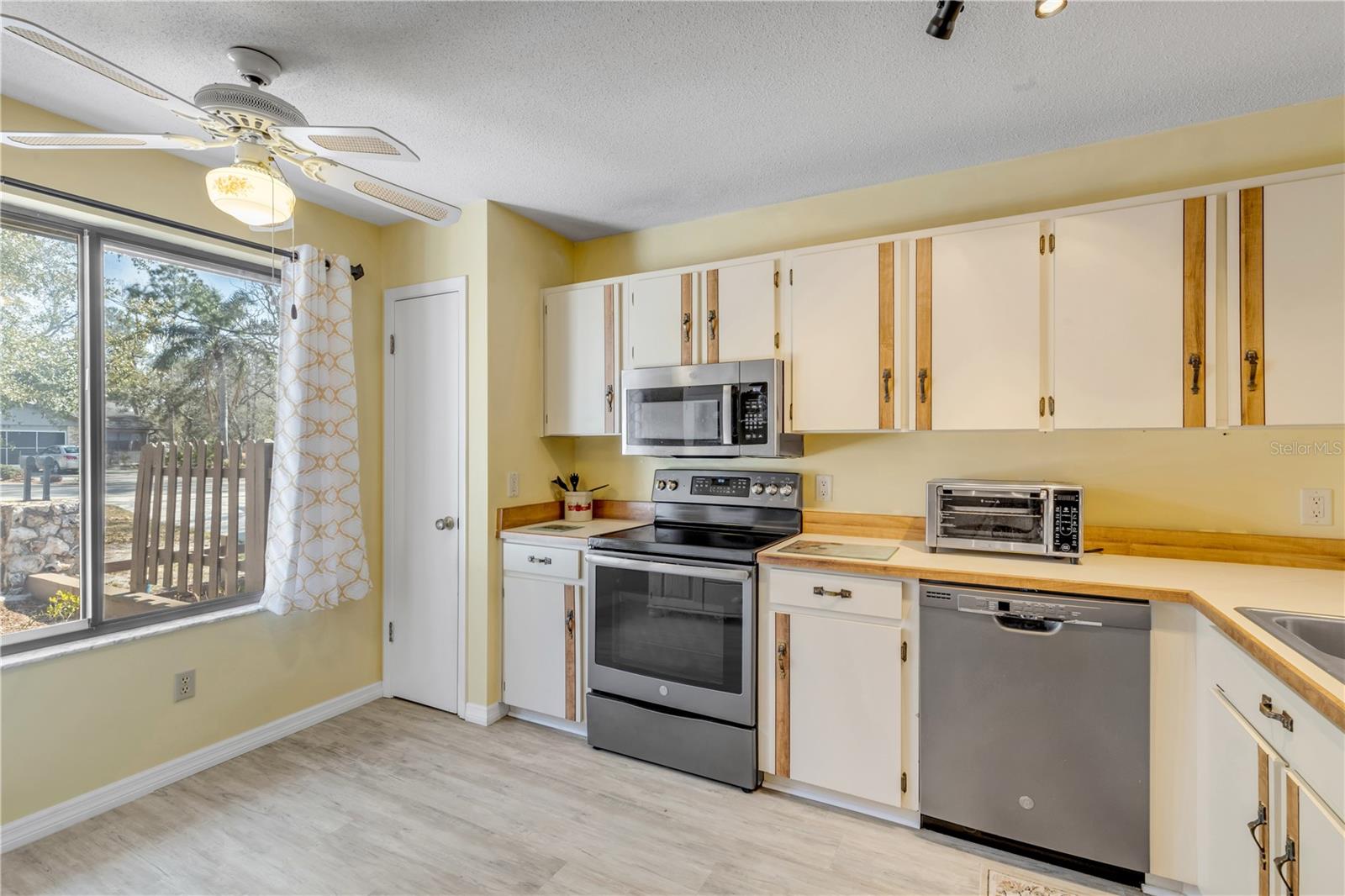 47 Crooked Pine Rd Property Photo 17