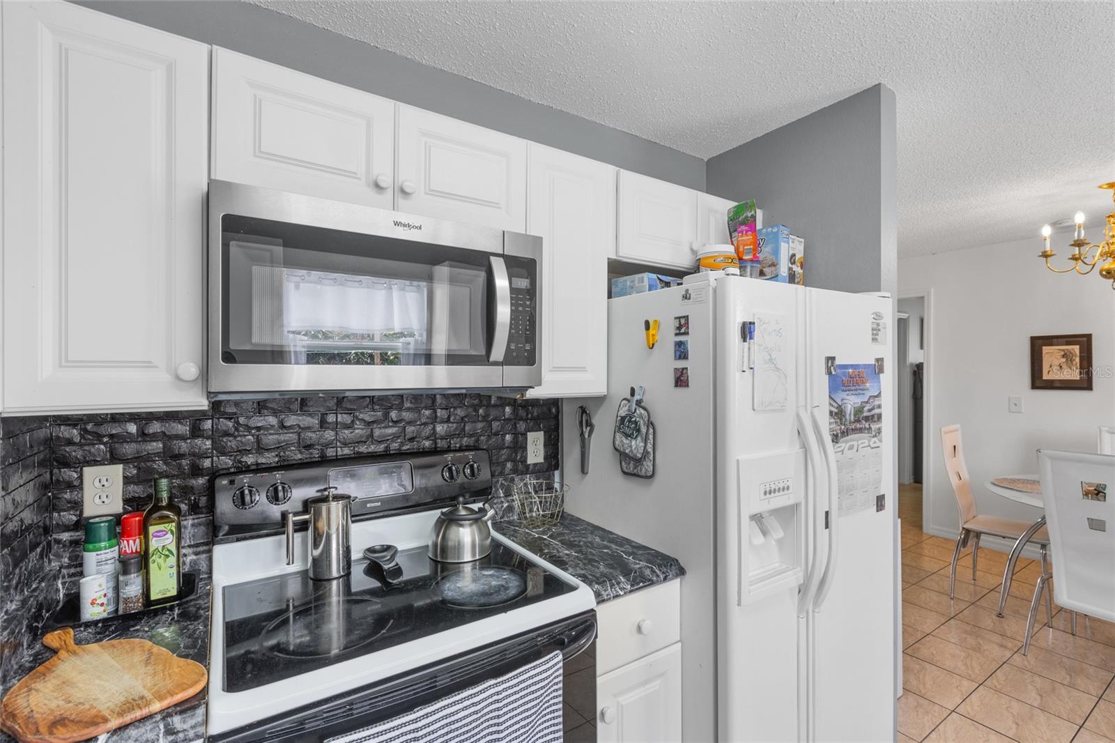 2430 Quail Run Blvd Property Photo 12