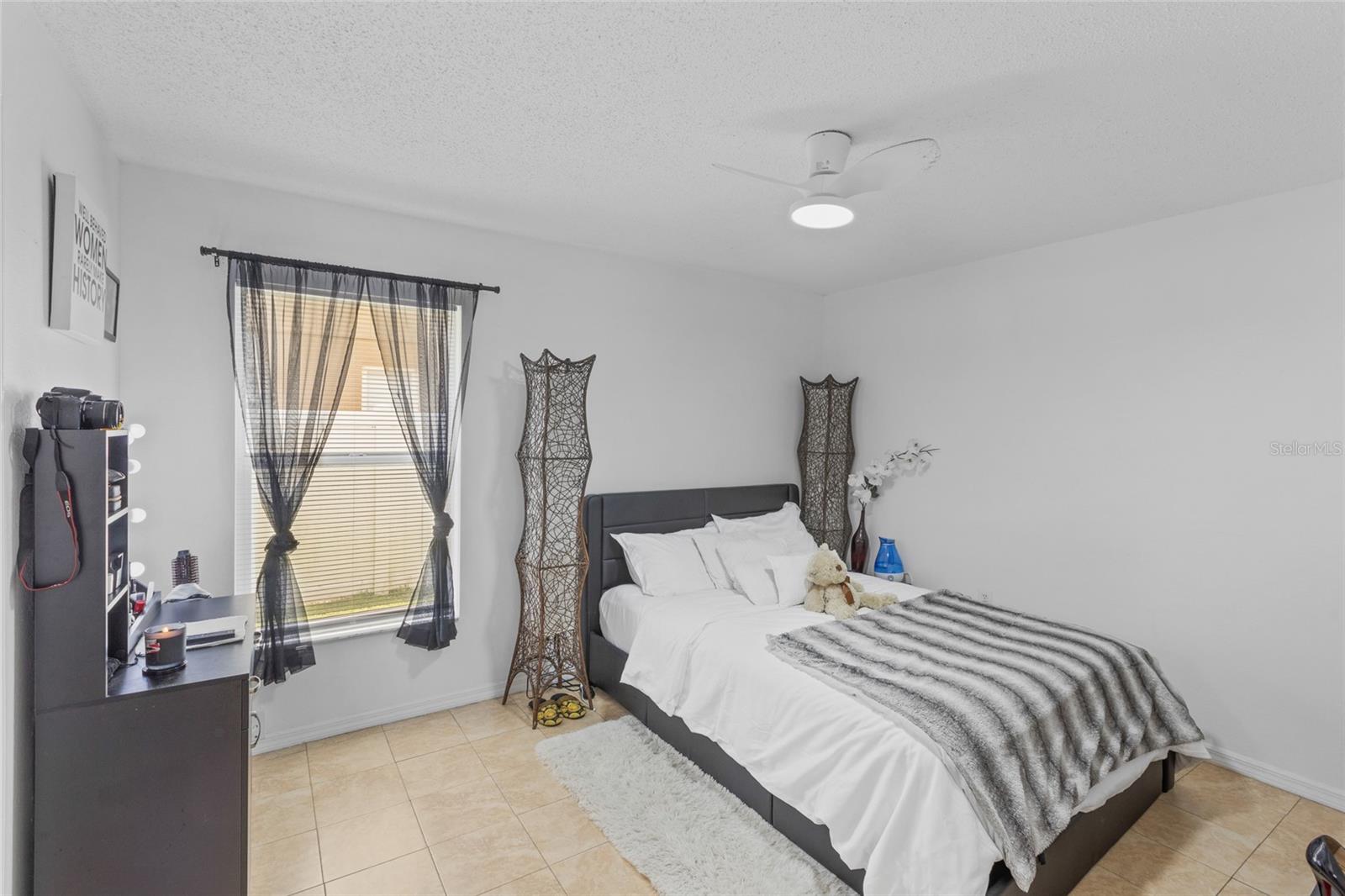 2430 Quail Run Blvd Property Photo 15