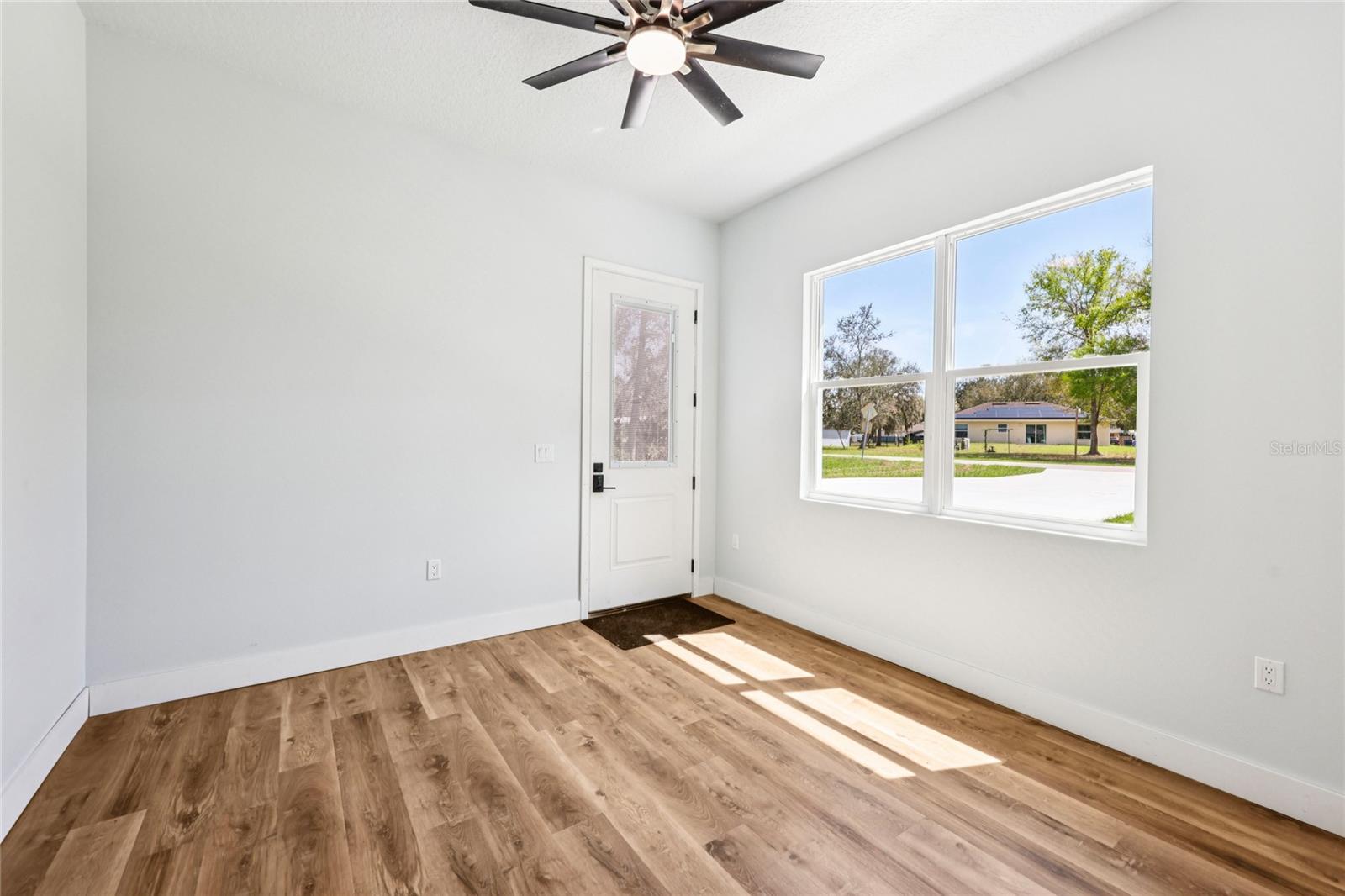 351 Mitnik Dr Property Photo 42